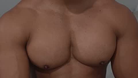 moreno1muscular online show from 11/16/25, 08:58