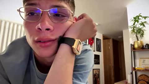 Snapshot of morgan_hiller chatting on 09/30/25, 11:43 online show from 09/30/25, 11:43