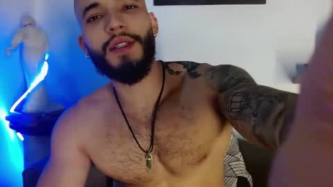 Snapshot of morgann_jones chatting on 05/21/26, 03:35 morgan online show from 05/21/26, 03:35