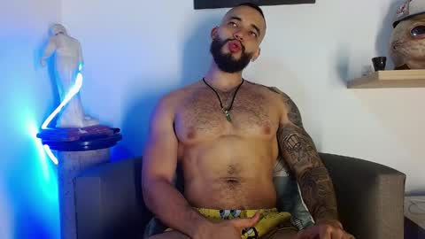 Snapshot of morgann_jones chatting on 05/31/26, 11:28 morgan online show from 05/31/26, 11:28