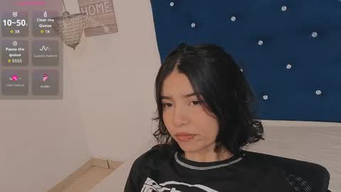 Snapshot of morgansmithx chatting on 04/09/26, 12:10 Morgan online show from 04/09/26, 12:10