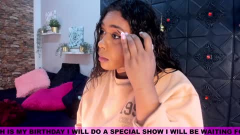 Morocha  online show from 12/25/24, 11:11