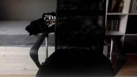 morowin_ online show from 03/09/25, 08:51