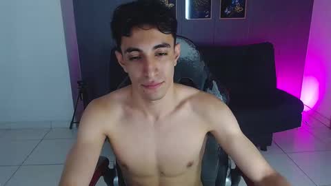 Snapshot of morrison_jimm chatting on 02/11/26, 02:16 santii online show from 02/11/26, 02:16