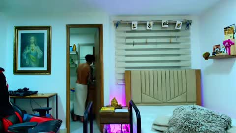 Snapshot of morthy_downey chatting on 02/15/25, 01:16 Morthy online show from 02/15/25, 01:16