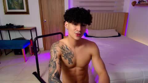 Snapshot of morthy_downey chatting on 02/22/25, 06:30 Morthy online show from 02/22/25, 06:30