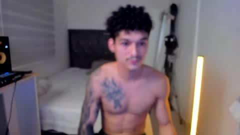 Snapshot of morthy_downey chatting on 05/19/26, 04:41 Morthy online show from 05/19/26, 04:41