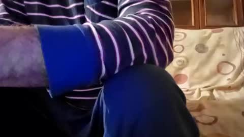 Snapshot of mospeleu chatting on 01/03/25, 06:33 Nomadu online show from 01/03/25, 06:33