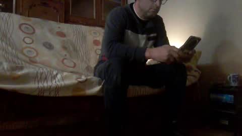 Snapshot of mospeleu chatting on 02/24/25, 05:54 Nomadu online show from 02/24/25, 05:54