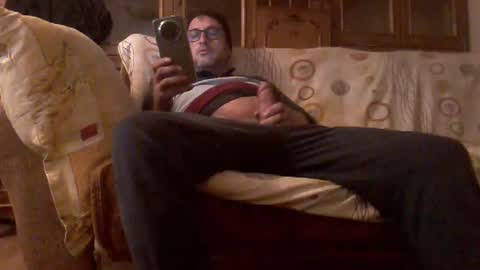 Snapshot of mospeleu chatting on 02/26/25, 07:09 Nomadu online show from 02/26/25, 07:09