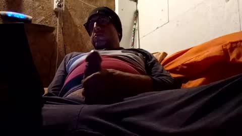 Snapshot of mospeleu chatting on 06/14/26, 06:21 Nomadu online show from 06/14/26, 06:21