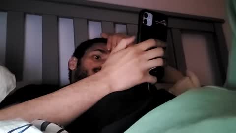 Snapshot of moss127 chatting on 01/12/25, 02:35 twennysevv27 online show from 01/12/25, 02:35