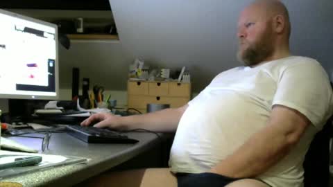 Martin online show from 12/25/24, 05:05