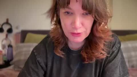 Snapshot of mossy_mommy chatting on 06/18/26, 02:21 Mossy Mommy online show from 06/18/26, 02:21