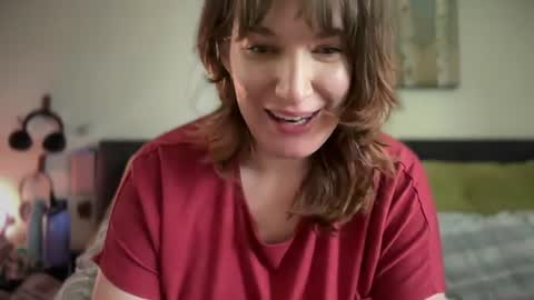 Snapshot of mossy_mommy chatting on 06/19/26, 03:05 Mossy Mommy online show from 06/19/26, 03:05