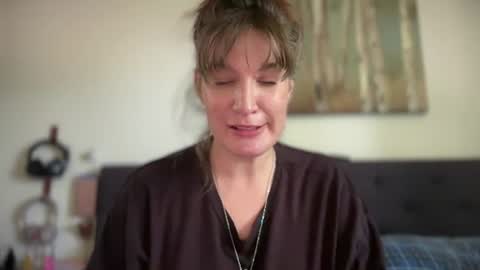 Snapshot of mossy_mommy chatting on 07/14/26, 04:02 Mossy Mommy online show from 07/14/26, 04:02