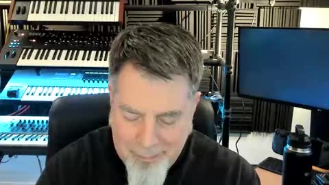 mostly_unbothered online show from 03/12/26, 07:25