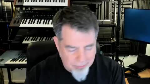 mostly_unbothered online show from 05/12/26, 07:49