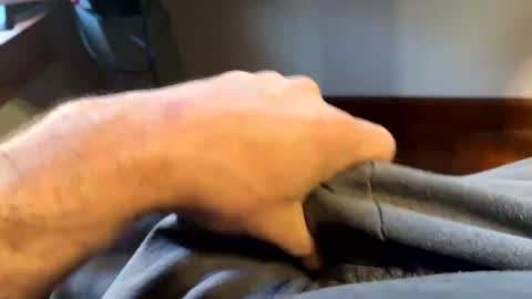 Snapshot of motomo12 chatting on 12/10/24, 02:17 Henry online show from 12/10/24, 02:17