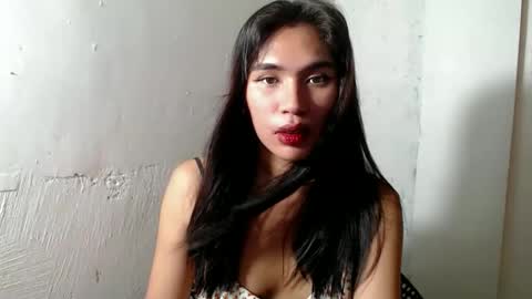 mouiline_rouge69 online show from 04/01/26, 05:30