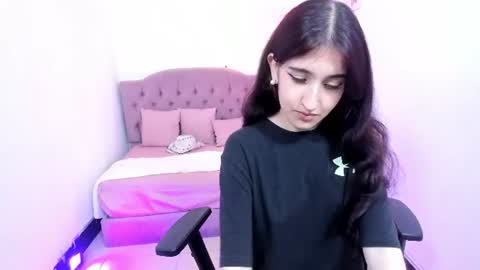 moussy_tay online show from 07/07/26, 04:04