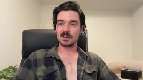 moustachematt online show from 06/25/26, 03:50