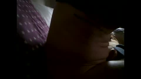 Snapshot of mowgli1977 chatting on 12/12/24, 11:29 mowgli1977 online show from 12/12/24, 11:29