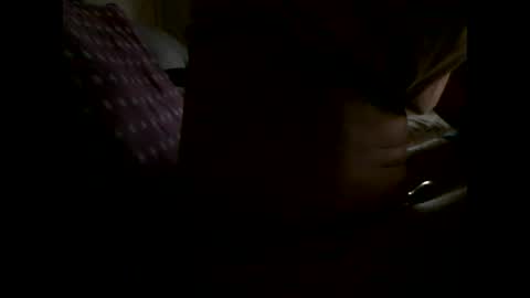 Snapshot of mowgli1977 chatting on 12/18/24, 09:58 mowgli1977 online show from 12/18/24, 09:58