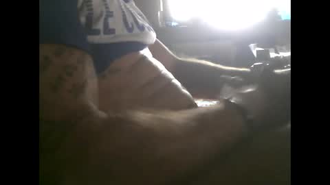 Snapshot of mowgli1977 chatting on 01/08/25, 12:05 mowgli1977 online show from 01/08/25, 12:05