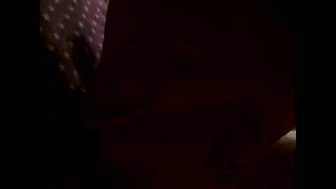 Snapshot of mowgli1977 chatting on 11/06/25, 12:06 mowgli1977 online show from 11/06/25, 12:06