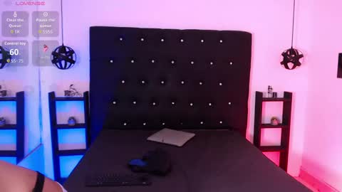 Snapshot of mowgli_ff chatting on 10/01/25, 03:23 Mowgli online show from 10/01/25, 03:23