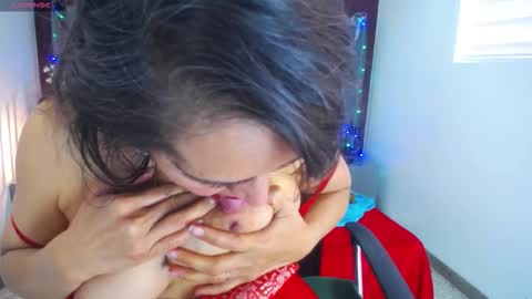 moxa hot online show from 01/09/26, 03:59