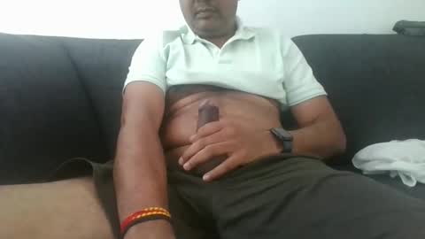 Rahul Nair online show from 10/24/25, 01:51