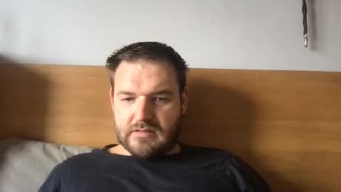 mr834565 online show from 10/08/25, 10:57