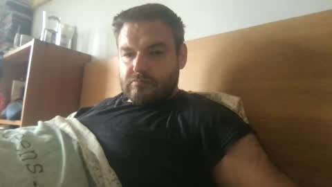 Snapshot of mr834565 chatting on 07/18/26, 11:03 mr834565 online show from 07/18/26, 11:03