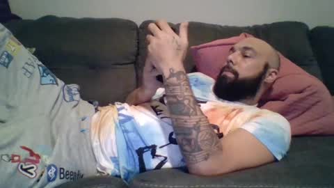 Snapshot of mr8plus chatting on 01/14/25, 10:02 Mr8 online show from 01/14/25, 10:02