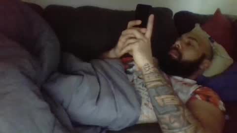 Snapshot of mr8plus chatting on 01/22/25, 03:07 Mr8 online show from 01/22/25, 03:07