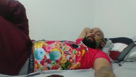 Snapshot of mr8plus chatting on 01/26/25, 02:24 Mr8 online show from 01/26/25, 02:24