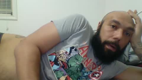 Snapshot of mr8plus chatting on 01/28/25, 07:11 Mr8 online show from 01/28/25, 07:11