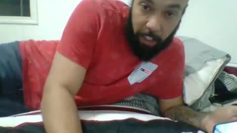 Snapshot of mr8plus chatting on 02/01/25, 01:02 Mr8 online show from 02/01/25, 01:02