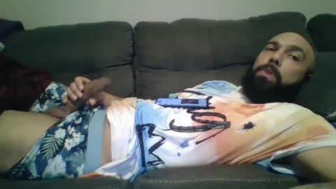 Snapshot of mr8plus chatting on 02/06/25, 10:43 Mr8 online show from 02/06/25, 10:43