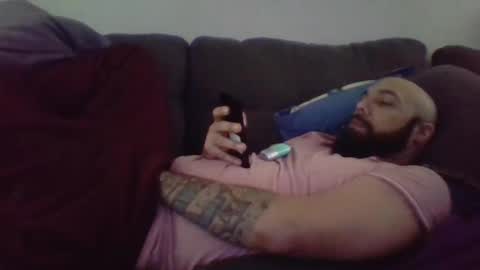 Snapshot of mr8plus chatting on 02/14/25, 05:57 Mr8 online show from 02/14/25, 05:57