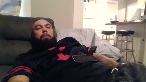 Snapshot of mr8plus chatting on 10/03/25, 10:07 Mr8 online show from 10/03/25, 10:07