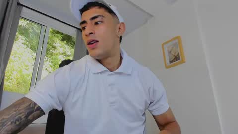    online show from 04/10/26, 01:05