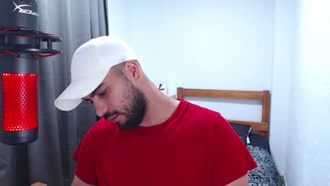 chris online show from 12/09/24, 01:18