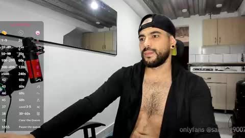 chris online show from 10/12/25, 02:16