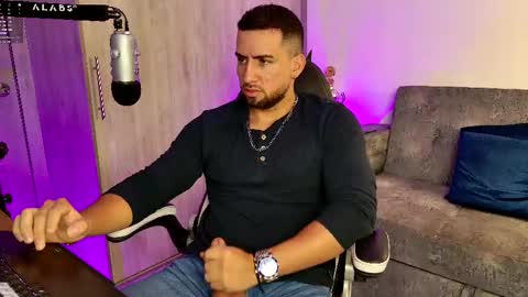 David online show from 02/15/25, 01:05