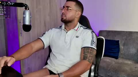 David online show from 02/26/25, 02:14