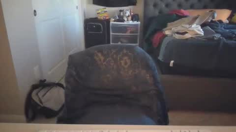 Snapshot of mr_diego69 chatting on 11/24/25, 11:26 Diego69 online show from 11/24/25, 11:26