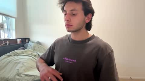 Hunter online show from 02/12/26, 01:11